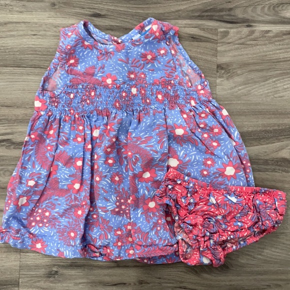 AMAZING PACKAGE DEAL: All Girls Hawaiian themed outfits - Picture 5 of 8